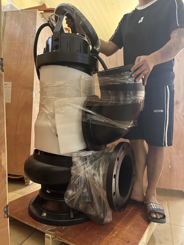 Bảo Quản Bơm Chìm Mùa Không Dùng: Giữ Máy Bền Lâu